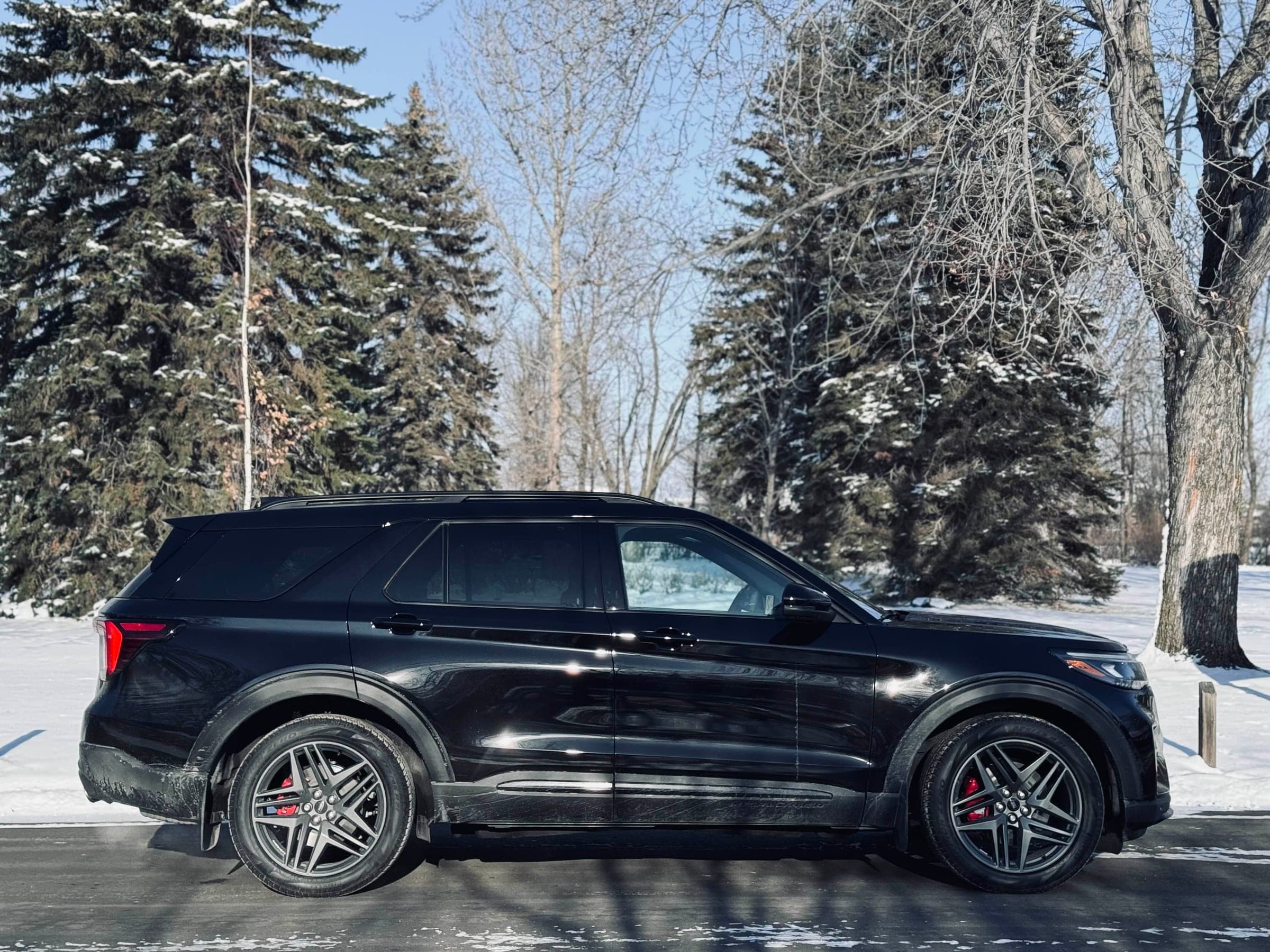 2025 Ford Explorer ST