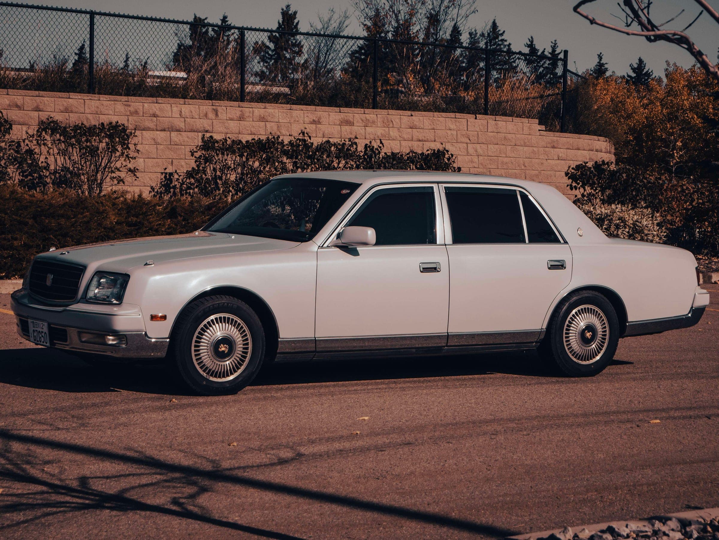 1999 Toyota Century GZG50