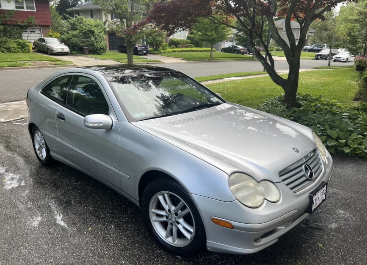2002 Mercedes-Benz C230 Kompressor Sports Coup
