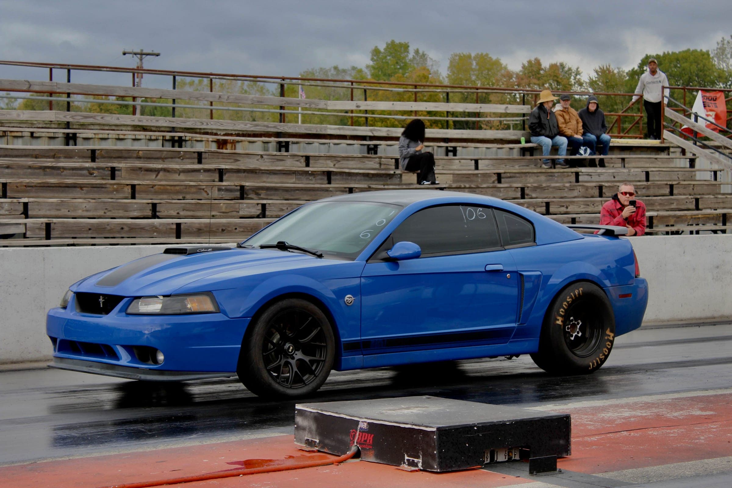 2004 Ford Mustang Mach 1