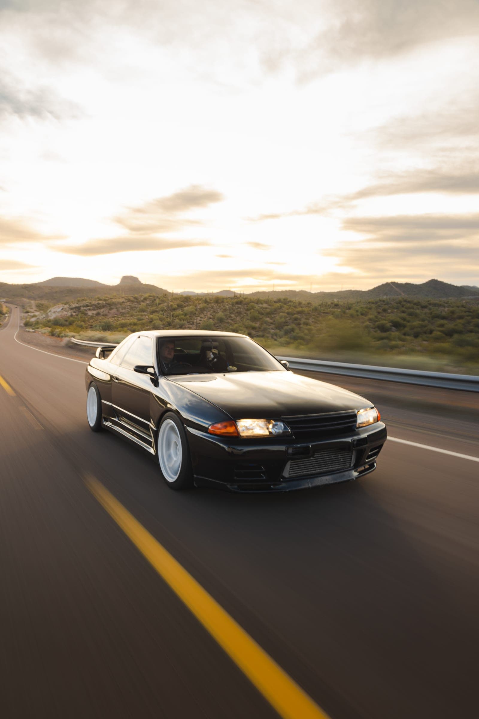 1990 Nissan Skyline R32 GT-R-HKS Intakes