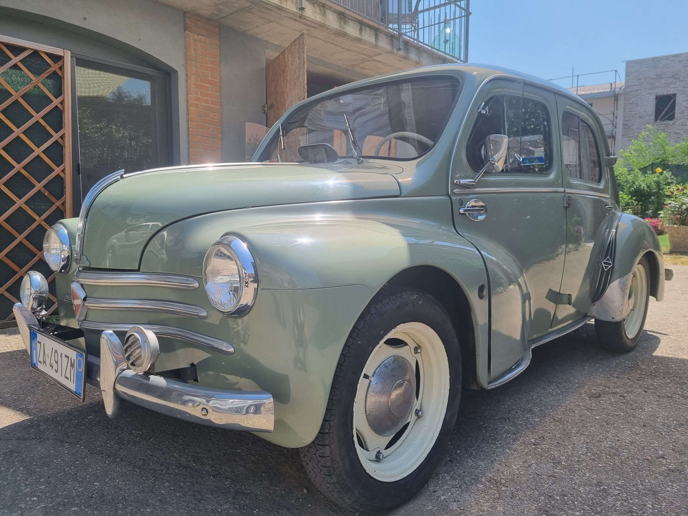 1953 Renault 4cv