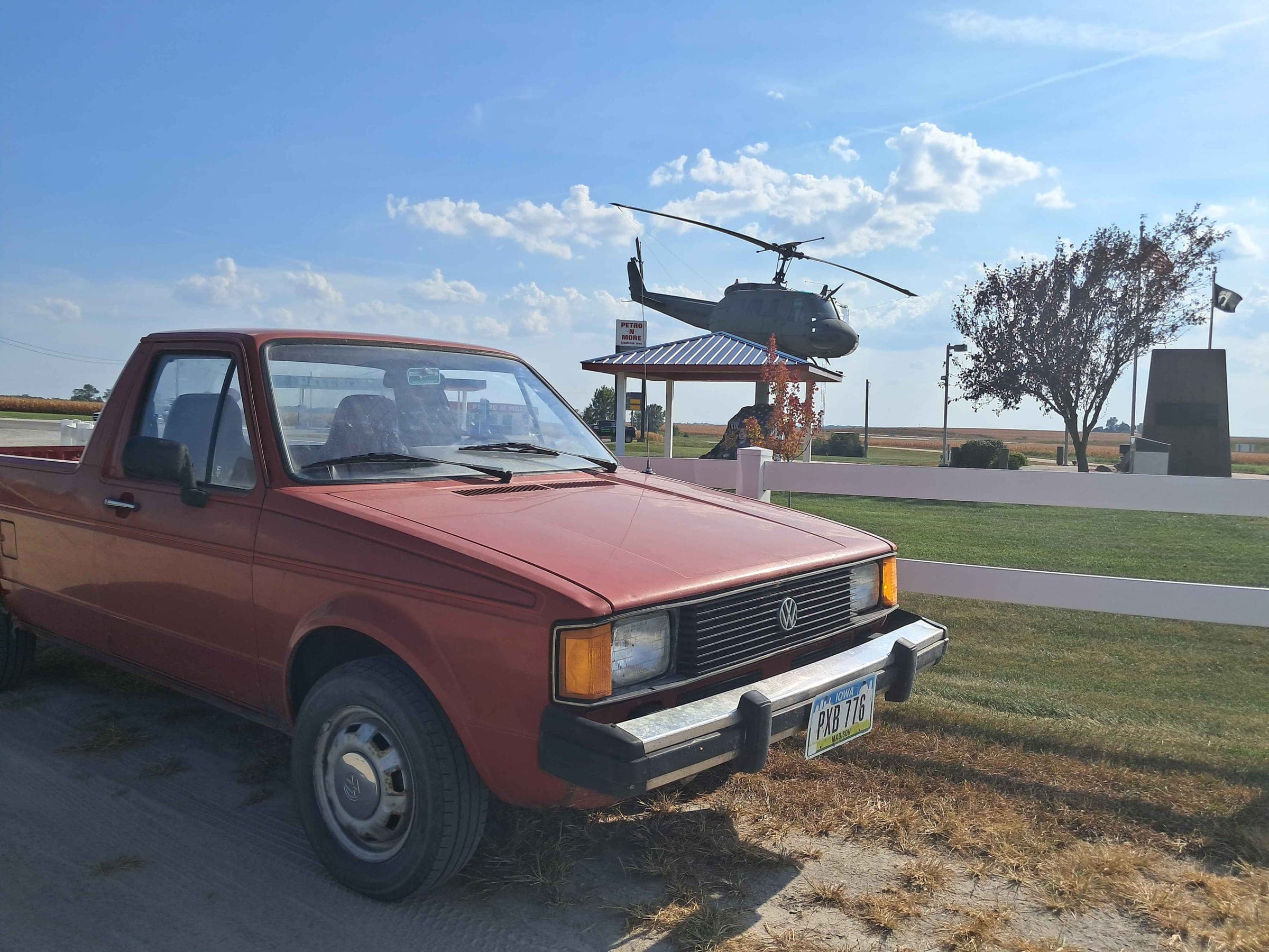 1981 Volkswagen Rabbit Pickup (Caddy in global market)