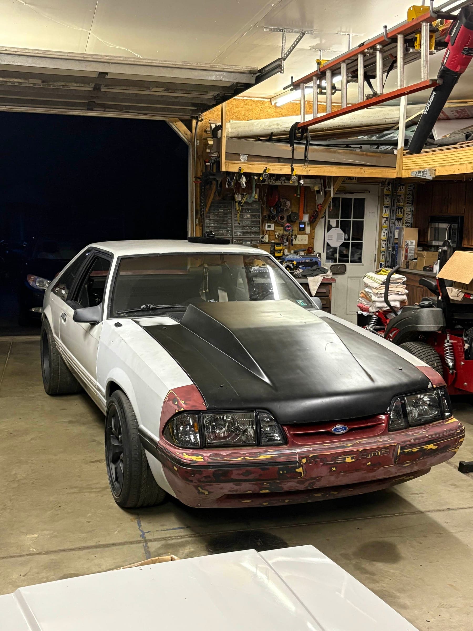 1989 Ford Mustang LX (Foxbody)